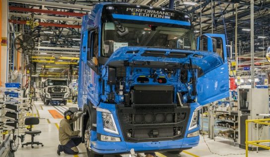 Volvo lidera em veículos pesados em 2019 e investe R$ 1 bilhão no Brasil